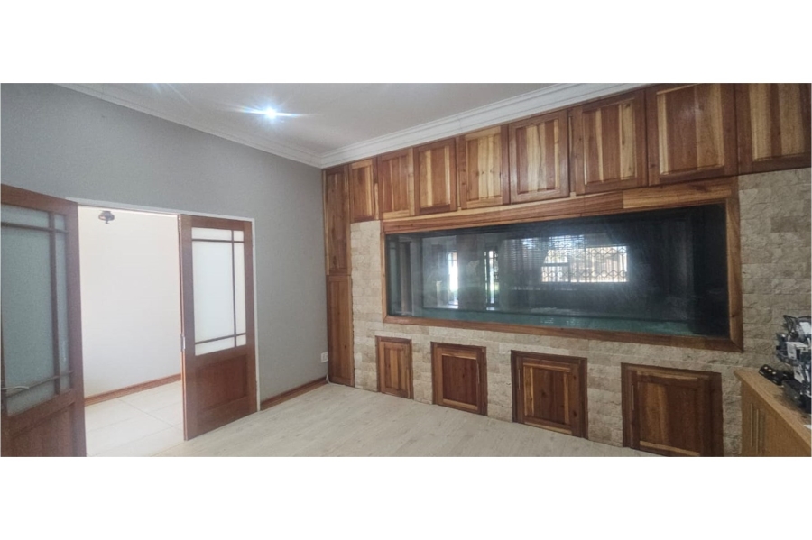 4 Bedroom Property for Sale in Hadison Park Northern Cape